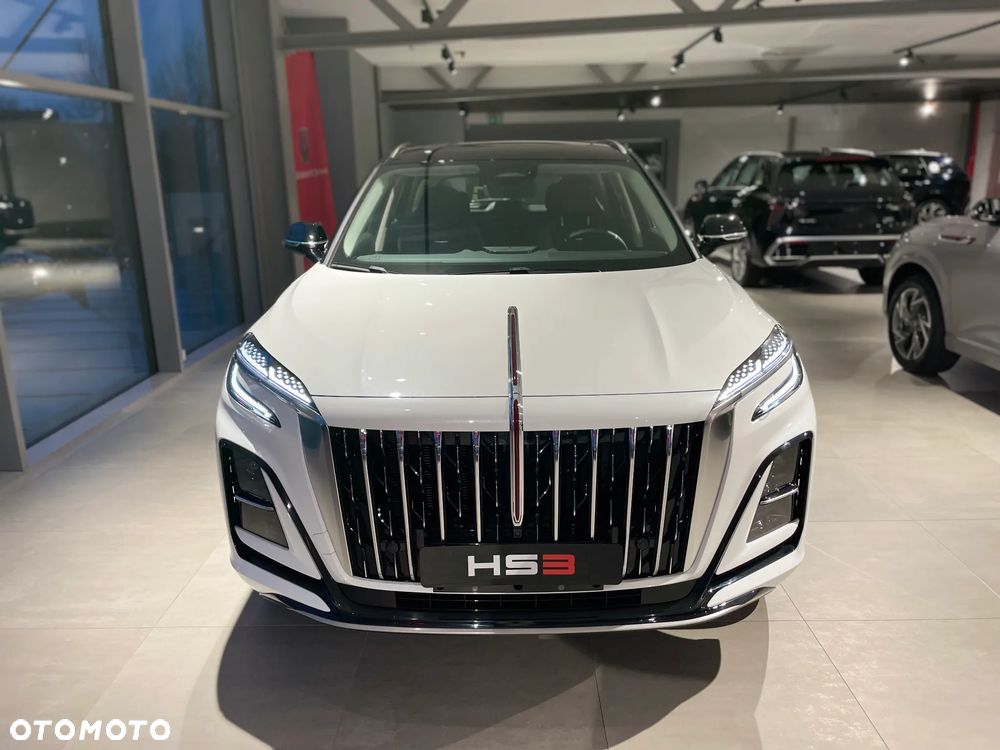Hongqi HS3 - 3