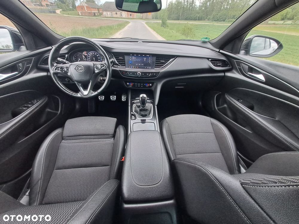 Opel Insignia 2.0 CDTI Business Elegance S&S - 10