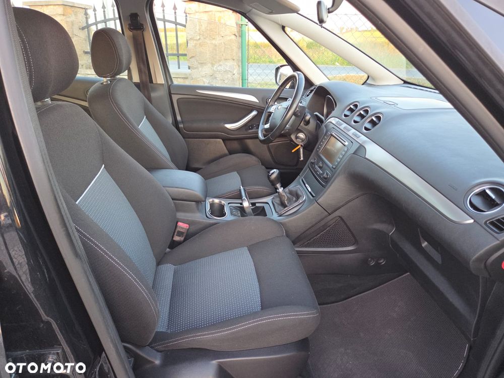 Ford S-Max 2.0 TDCi DPF Titanium - 18