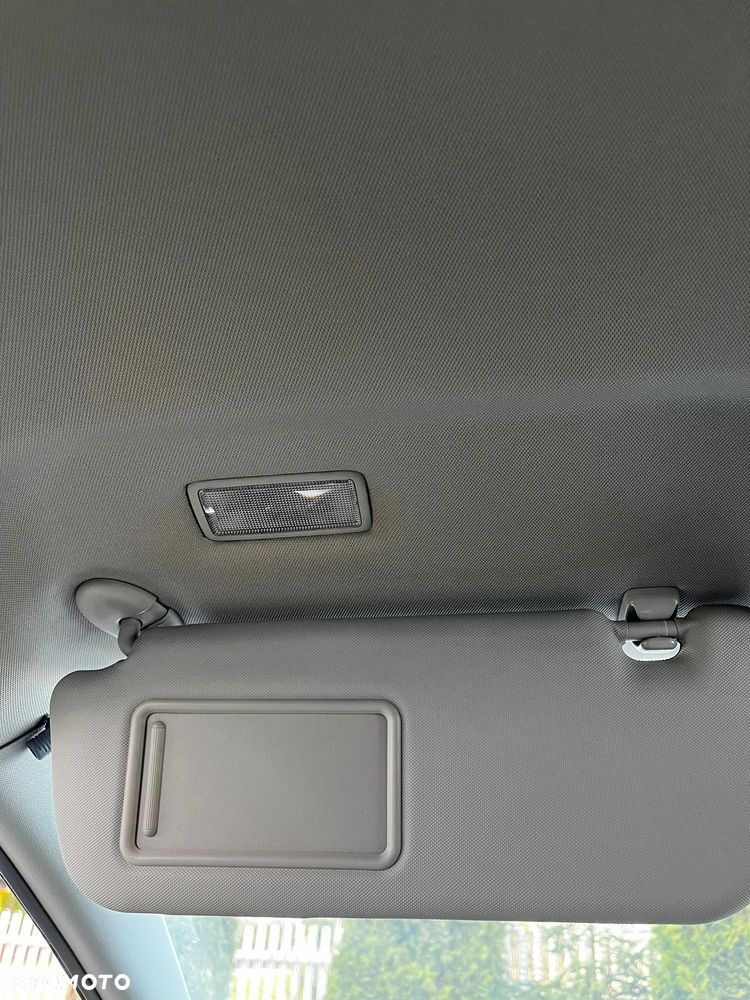 Toyota Avensis 2.0 D-4D Active - 27