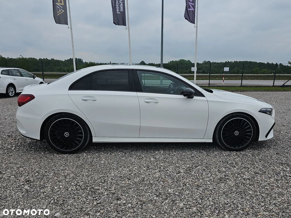 Mercedes-Benz Klasa A 200 4-Matic AMG Line 8G-DCT - 4