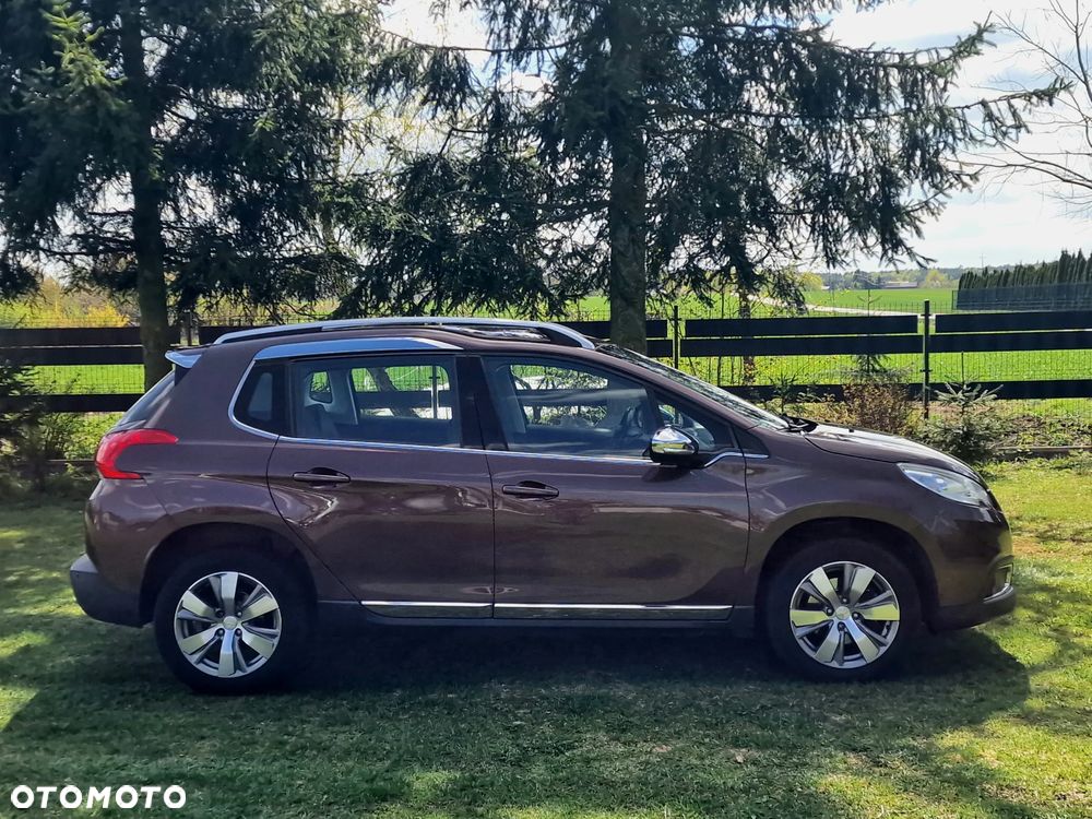 Peugeot 2008 120 VTI Allure - 12