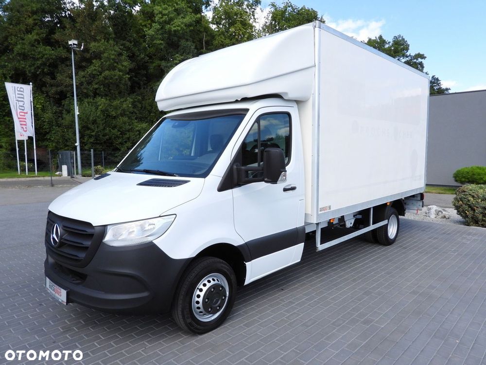 Mercedes-Benz SPRINTER 514 KONTENER WINDA 8 PALET TEMPOMAT BLIŹNIACZE KOŁA KLIMATYZACJA  140KM - 7