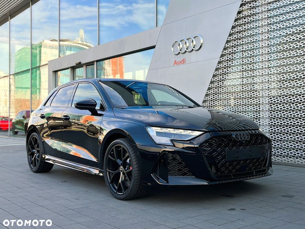 Audi RS3 Sportback - 2