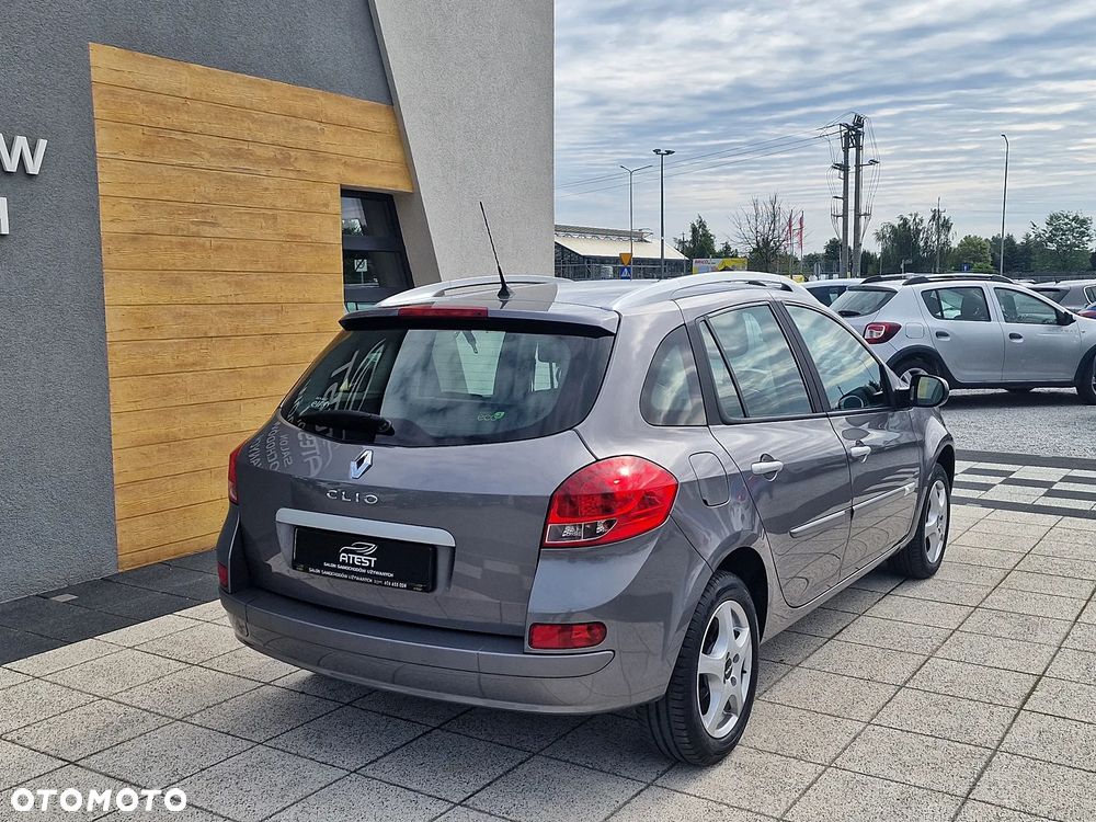 Renault Clio 1.2 16V 75 Collection - 5