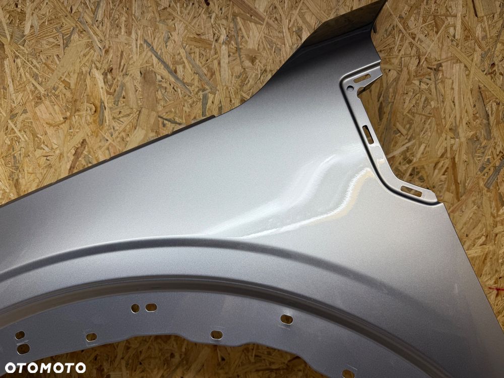 BŁOTNIK LEWY PRZÓD LEWY PRZEDNI FORD BRONCO SREBRNY - 25