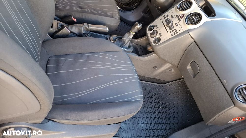 Opel Corsa 1.3 CDTI DPF Cosmo - 5