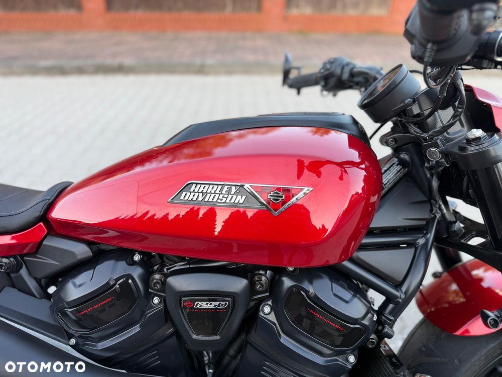 Harley-Davidson Sportster - 9