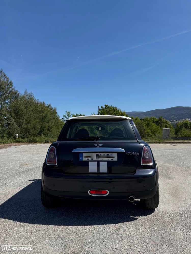 MINI 3 Portas Cooper D - 6