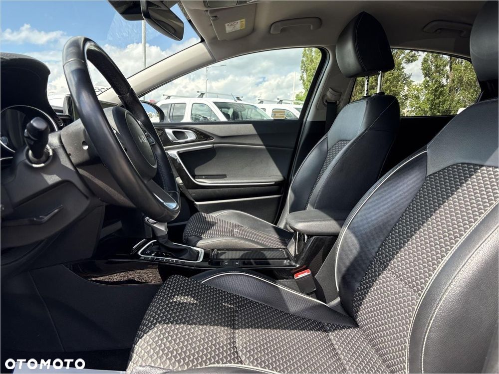 Kia XCeed 1.5 T-GDI L DCT - 10