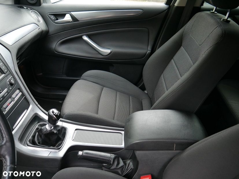 Ford Mondeo 2.0 TDCi Titanium - 26