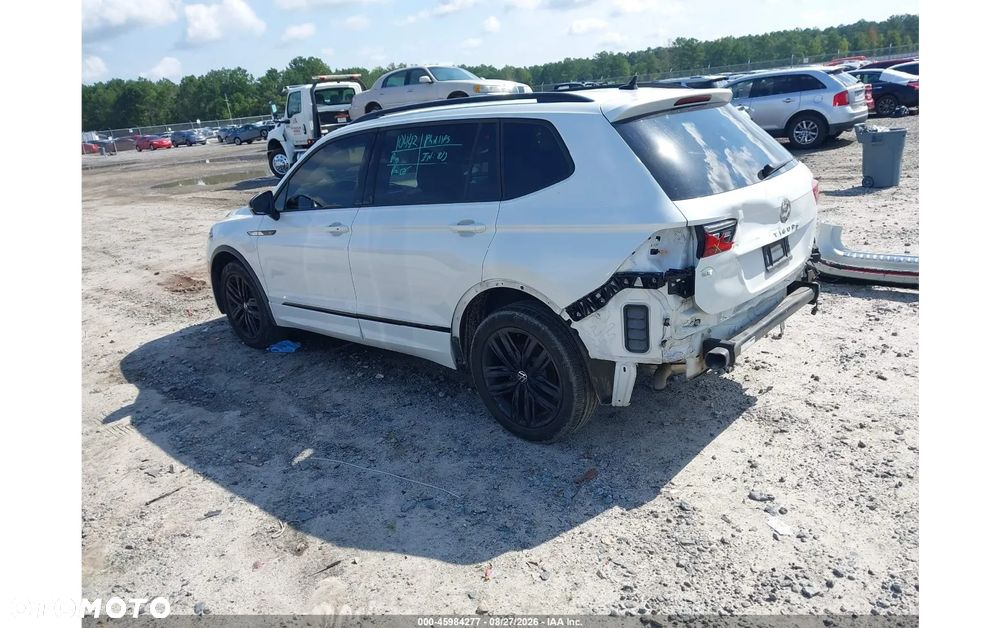 Volkswagen Tiguan - 3