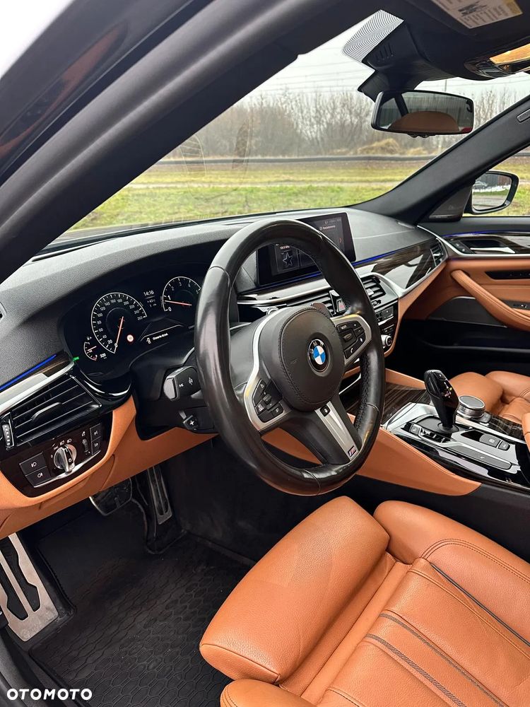 BMW Seria 5 540i xDrive Sport Line - 20
