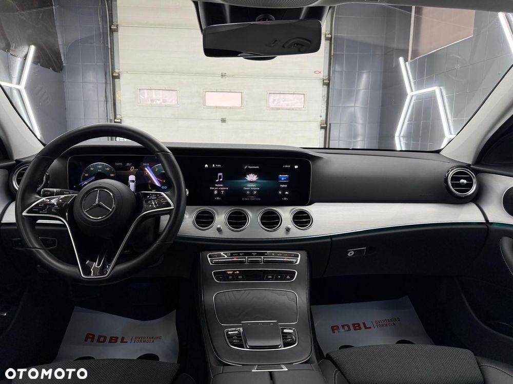 Mercedes-Benz Klasa E 300 de 4Matic 9G-TRONIC Avantgarde - 14
