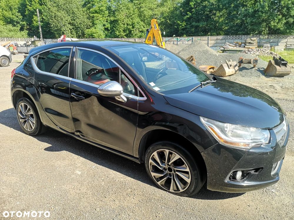 Citroën DS4 1.6 HDi SoChic - 13