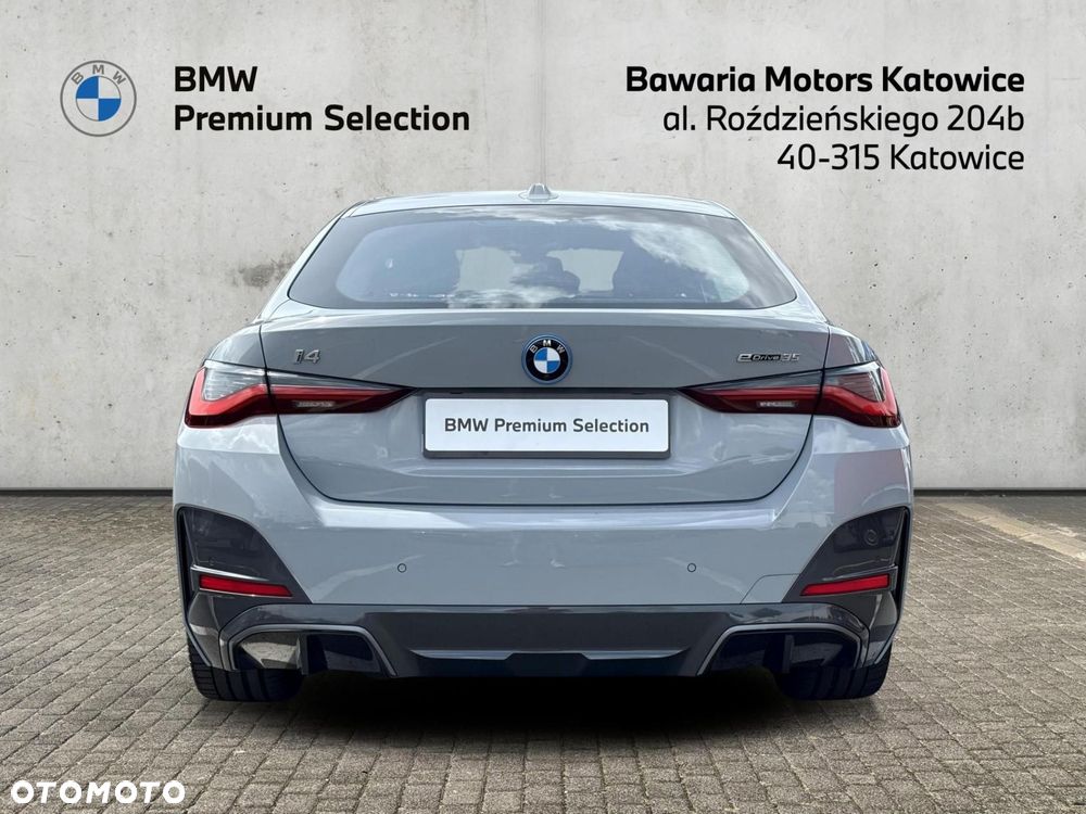 BMW i4 - 4