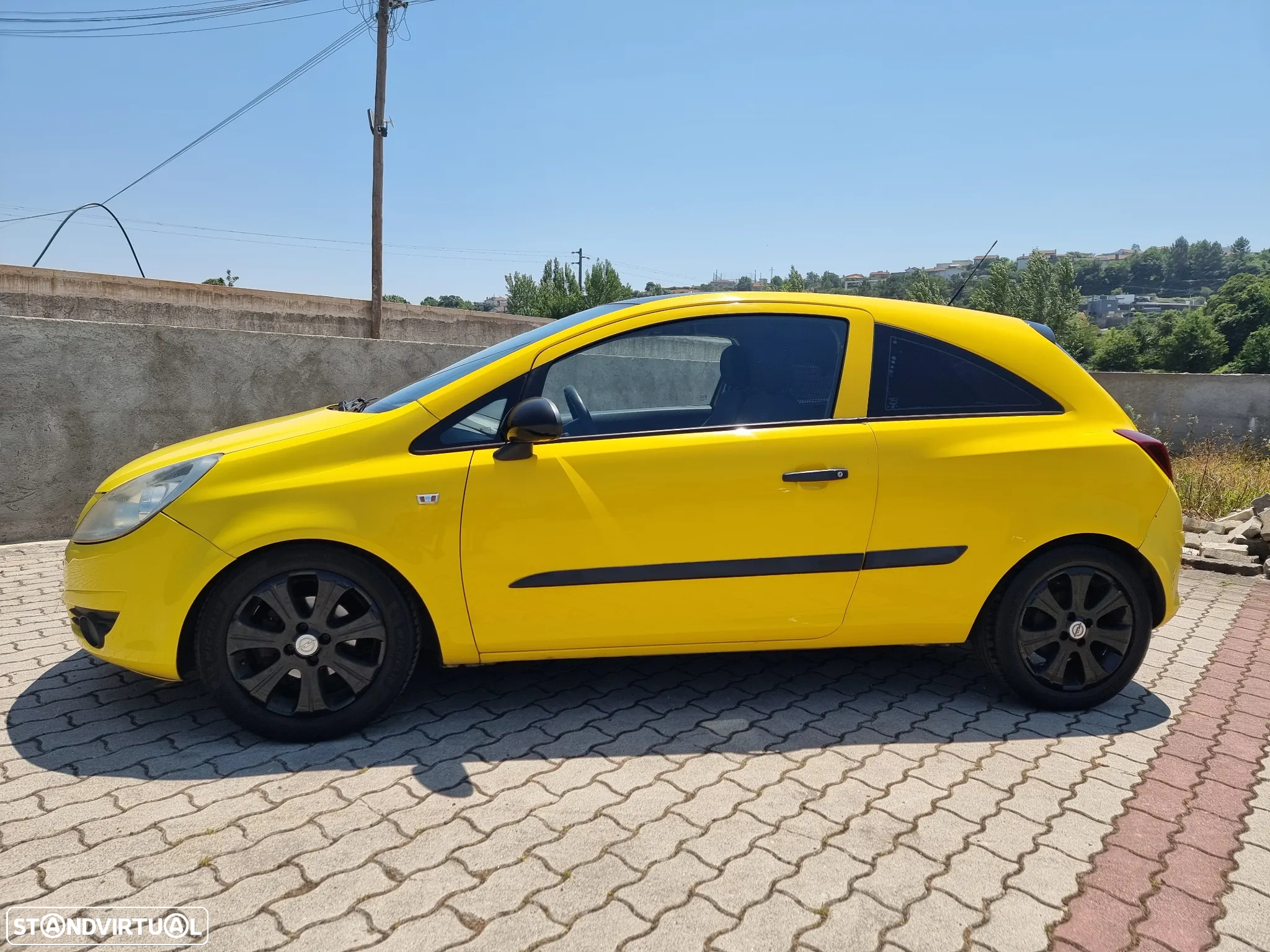Opel Corsa - 4
