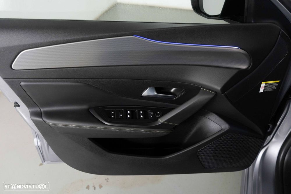 Peugeot 308 1.2 PureTech GT Pack EAT8 - 21