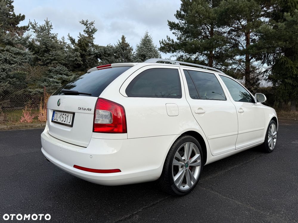 Skoda Octavia - 8
