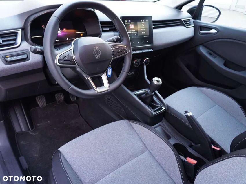 Renault Clio 1.0 TCe Evolution - 10