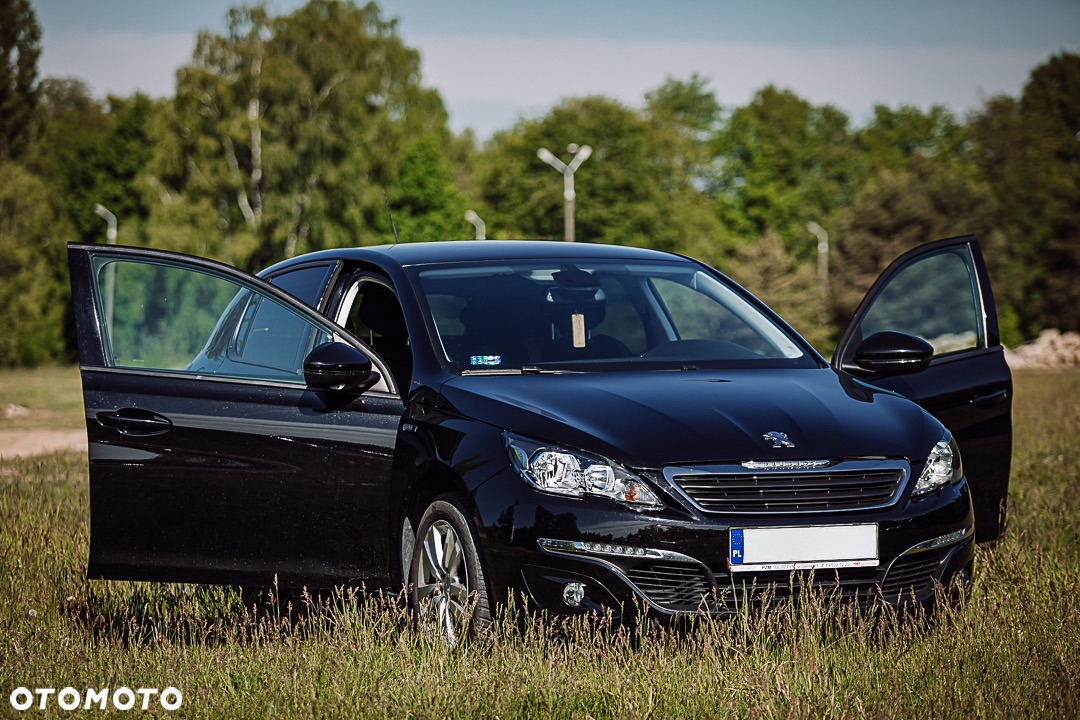 Peugeot 308 1.2 PureTech Active S&S - 4