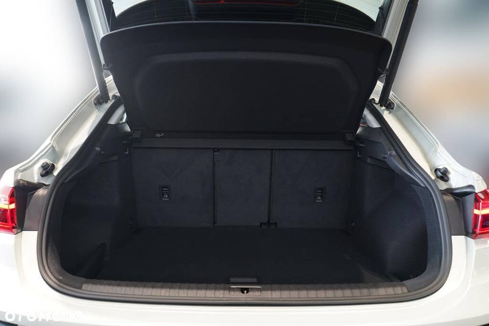 Audi Q3 Sportback - 7