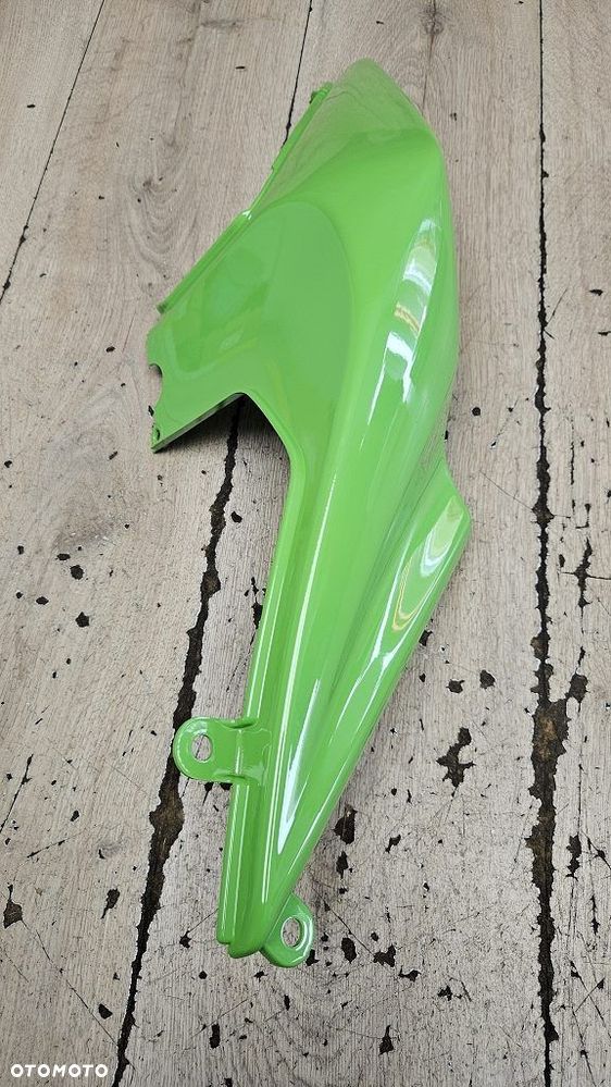 Owiewka zadupek ogon Kawasaki Ninja 250 R  36040-0114 - 3