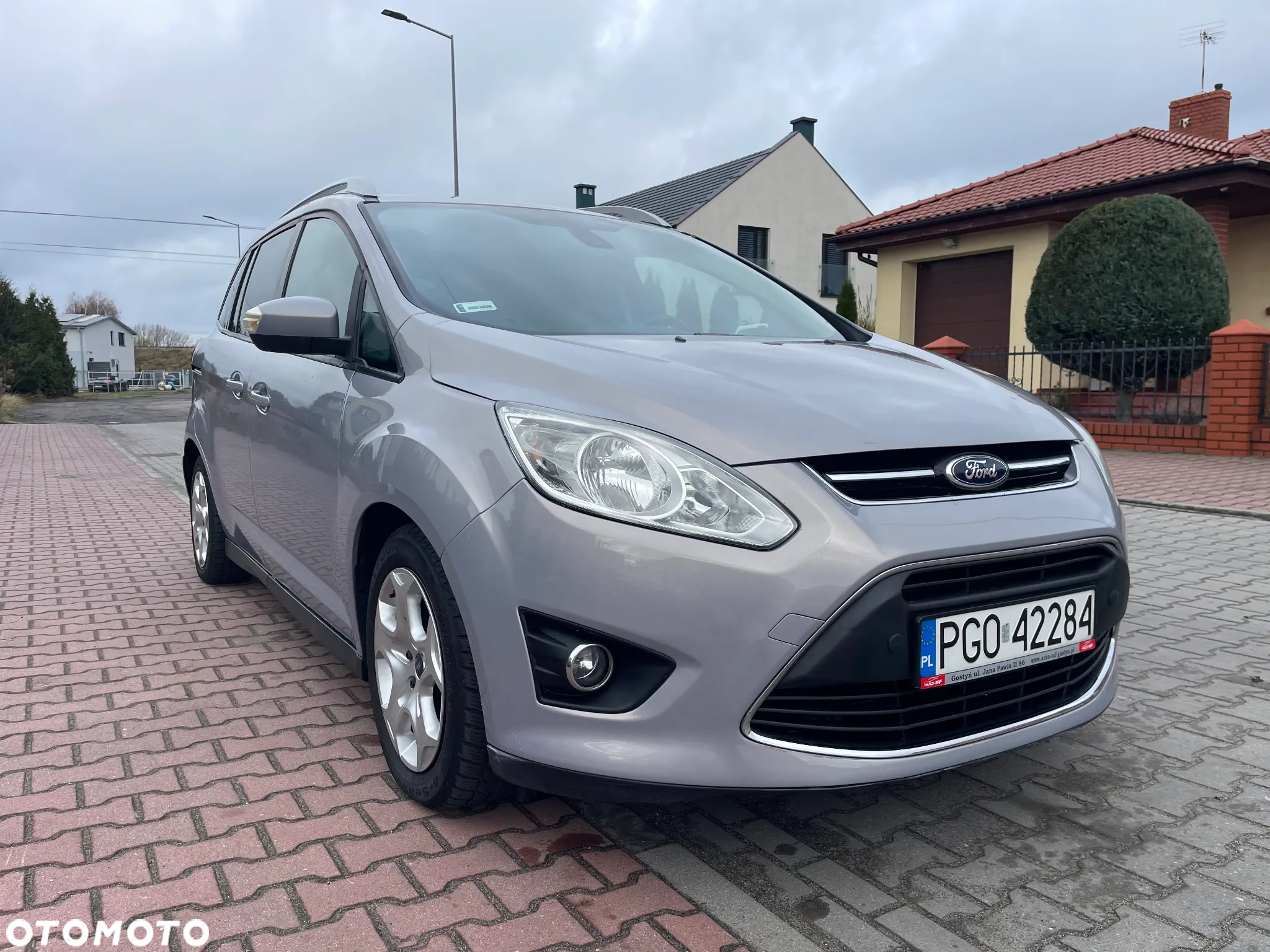 Ford Grand C-MAX - 13