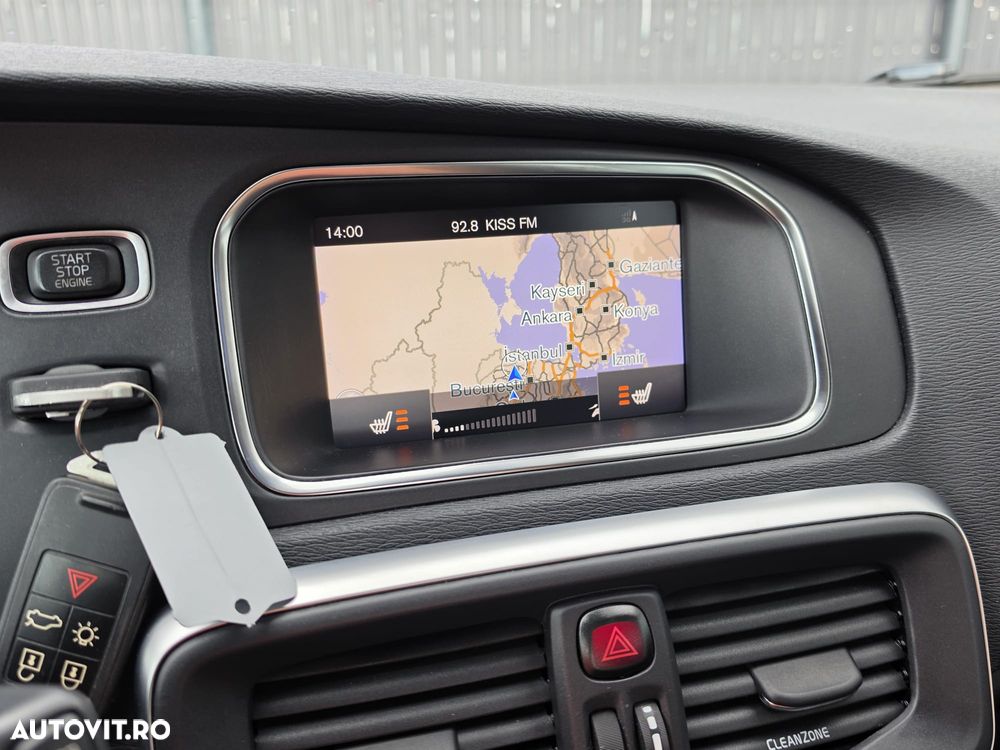 Volvo V40 - 28