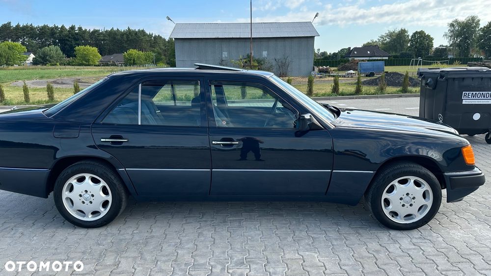 Mercedes-Benz W124 (1984-1993) - 6