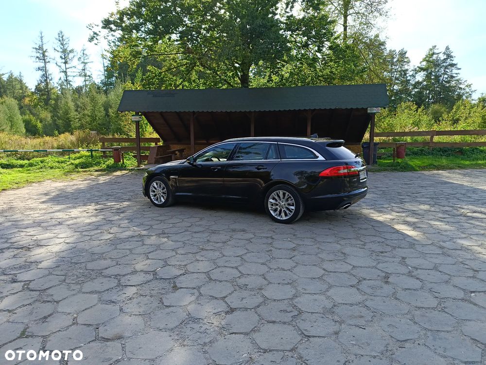 Jaguar XF 3.0 V6 D S - 8