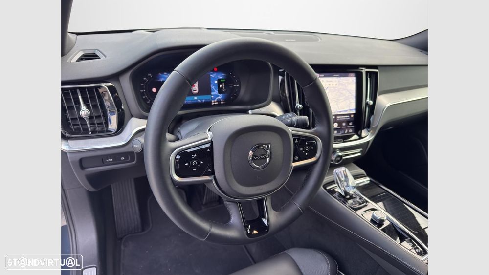 Volvo V60 2.0 T6 AWD TE Plus Dark - 13