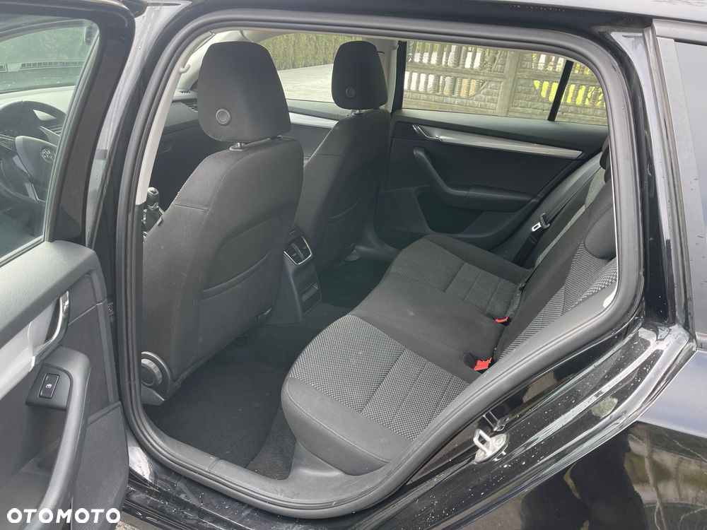 Skoda Octavia 1.6 TDI Joy - 13