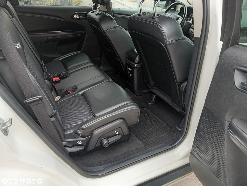 Fiat Freemont 2.0 Multijet 16V DPF Automatik Allrad Cross - 25