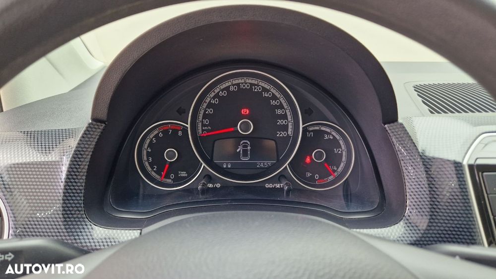 Volkswagen up! - 15