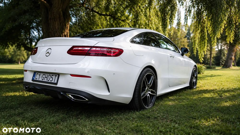 Mercedes-Benz Klasa E 220 d 9G-TRONIC - 4