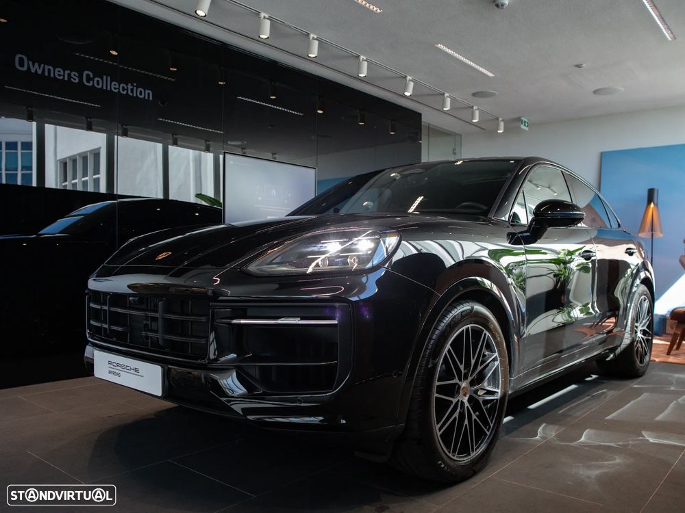 Porsche Cayenne Coupé E-Hybrid Black Edition - 3