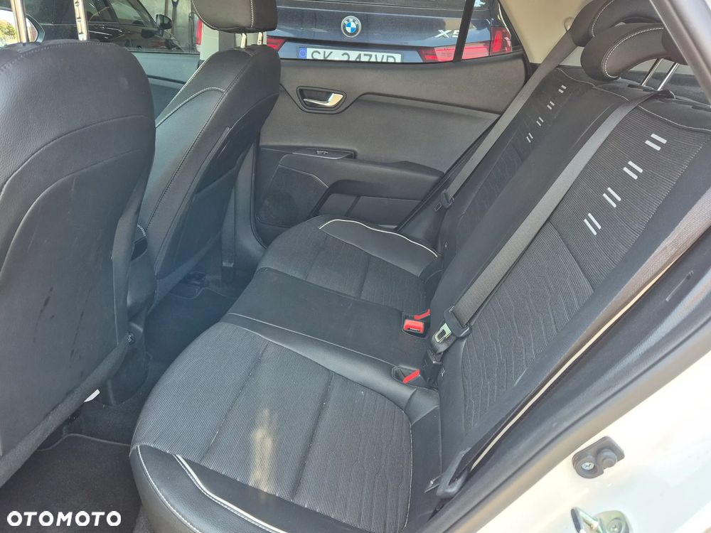 Kia Stonic 1.0 T-GDI MHEV GT Line DCT - 25