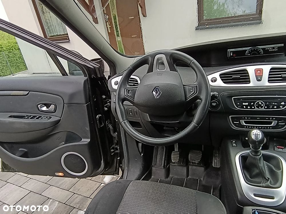 Renault Scenic 1.4 16V TCE Expression - 16