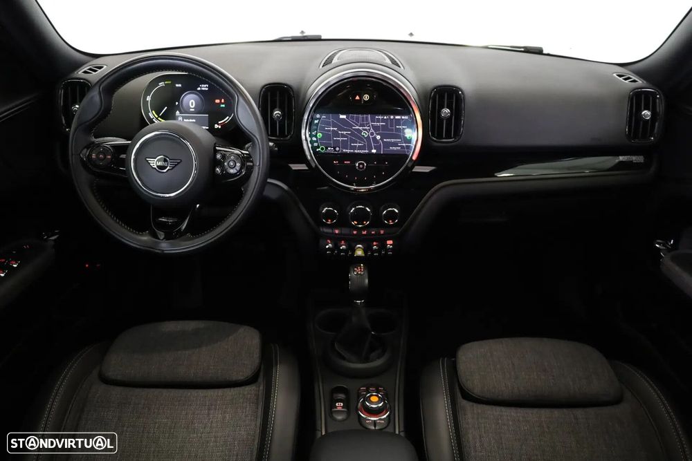 MINI Countryman Cooper SE ALL4 Auto - 6