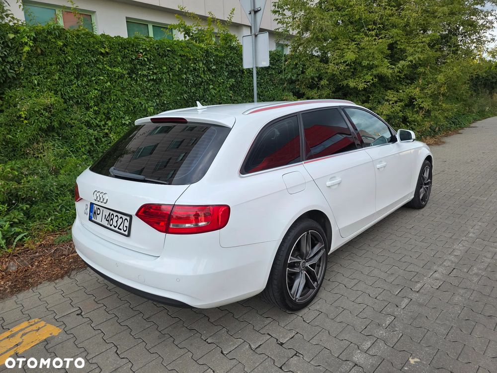 Audi A4 Avant 2.0 TDI DPF multitronic Ambiente - 6