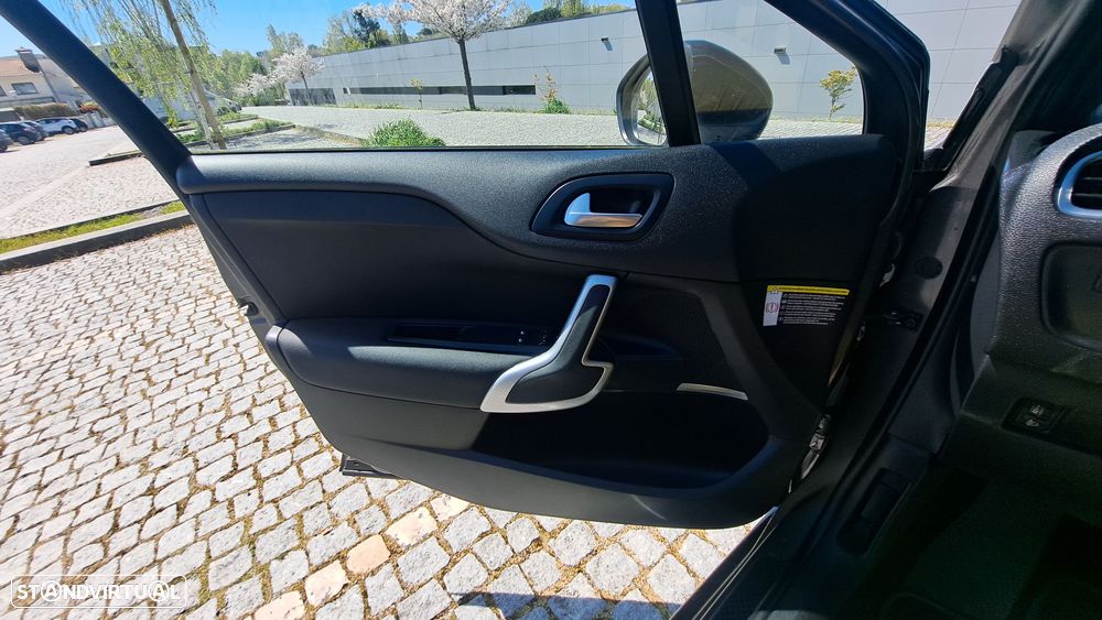 DS DS4 Crossback 1.6 BlueHDi So Chic - 15