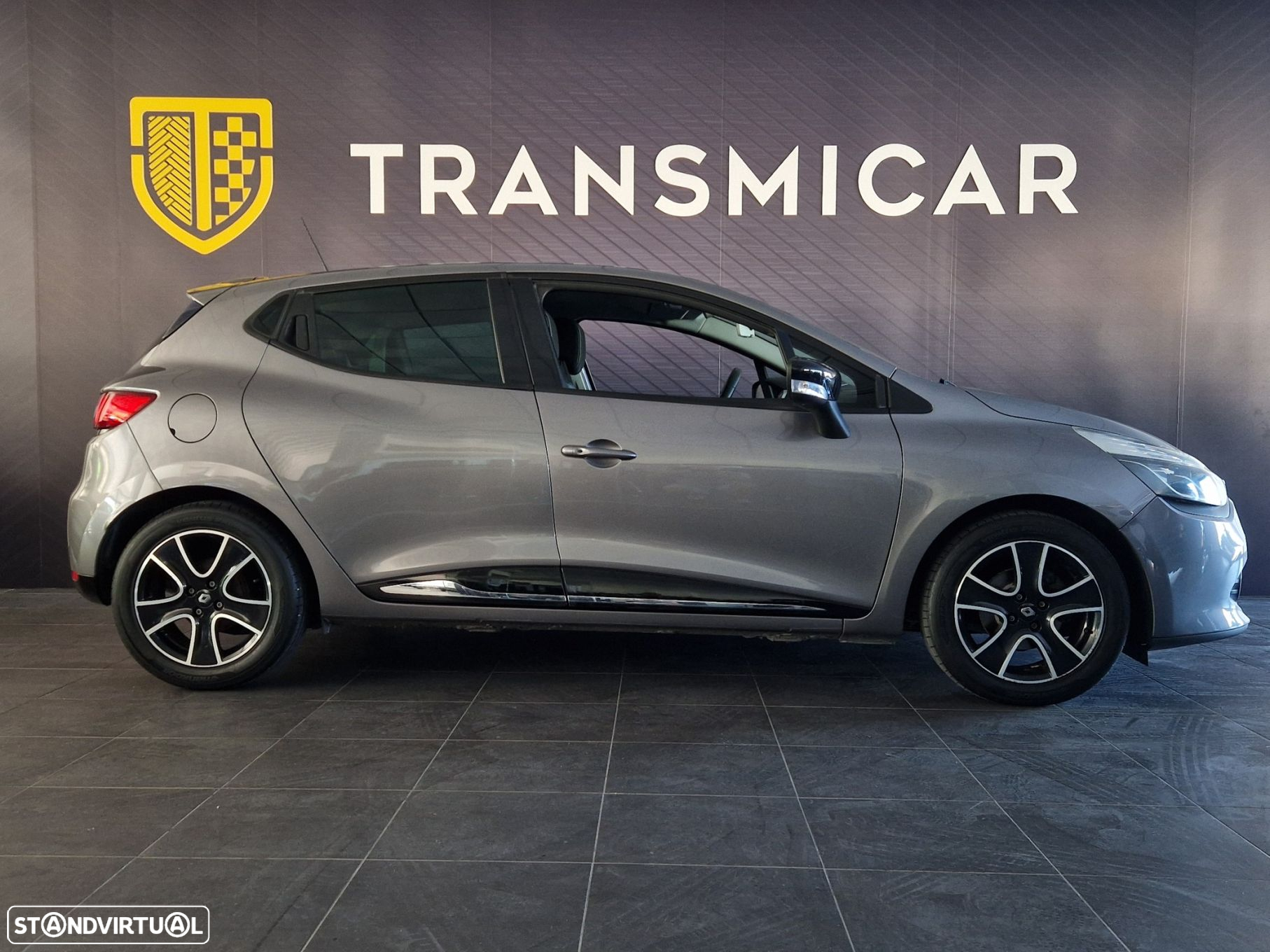 Renault Clio 0.9 TCE Dynamique S - 6