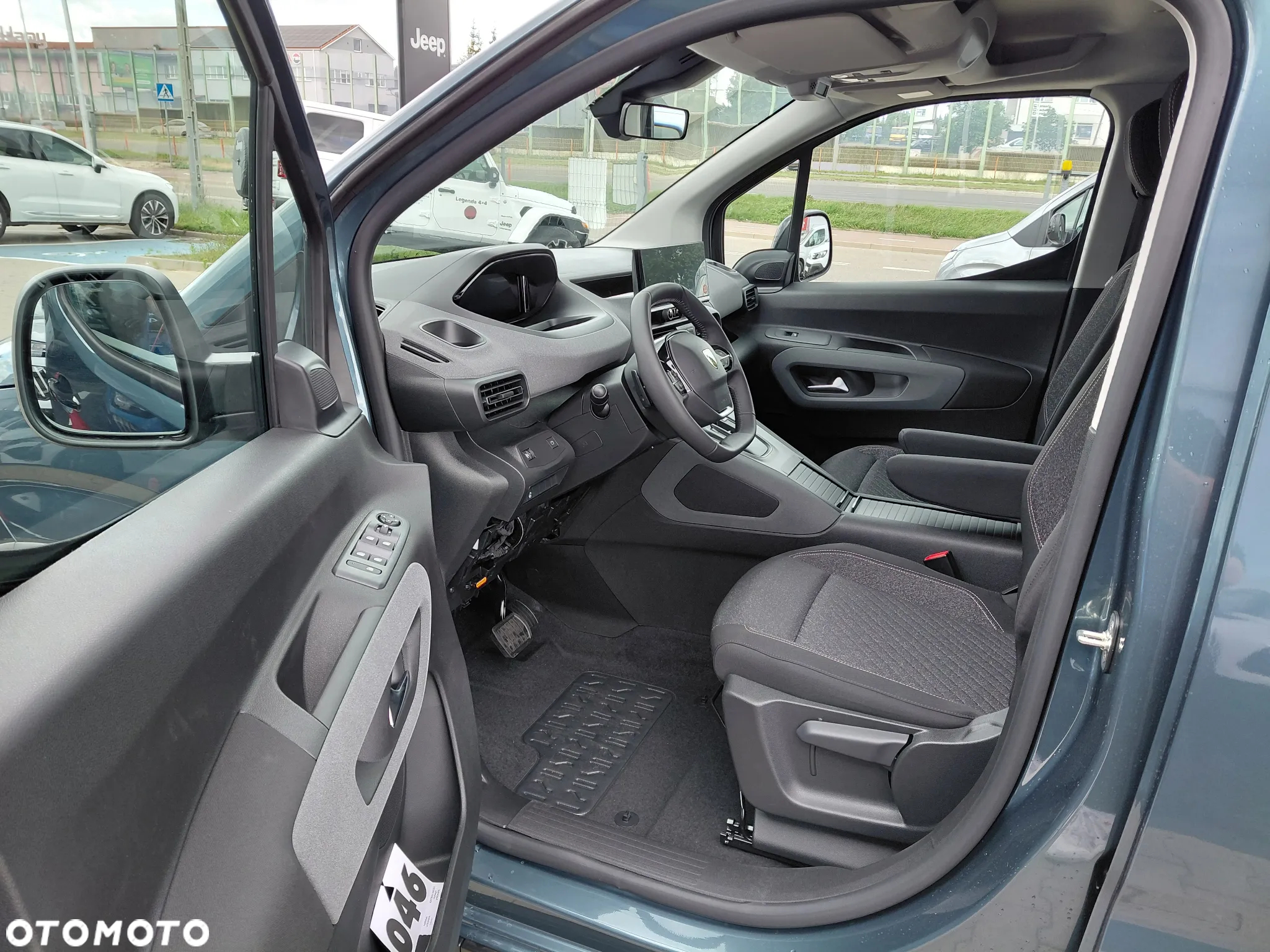 Peugeot Rifter 1.5 BlueHDI Allure S&S - 9