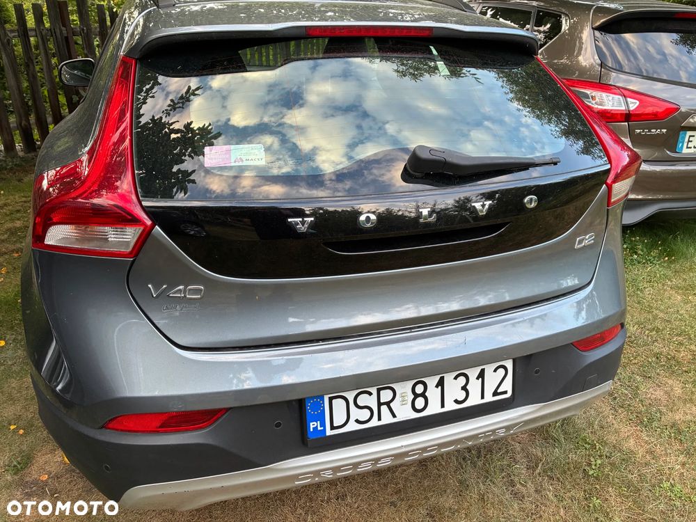 Volvo V40 Cross Country D2 Momentum - 15