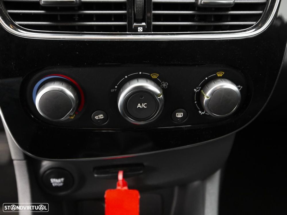 Renault Clio 1.5 dCi Zen - 16