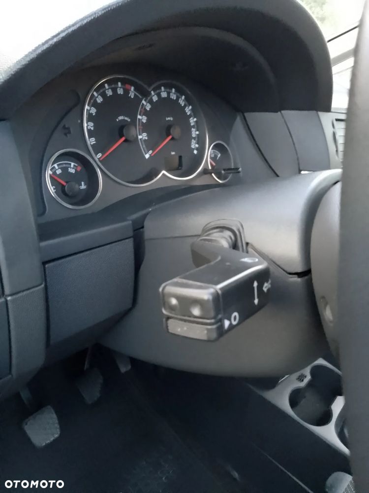 Opel Meriva 1.6 16V INNOVATION - 34