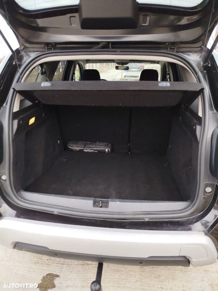 Dacia Duster TCe 150 GPF Prestige jante 17" - 12