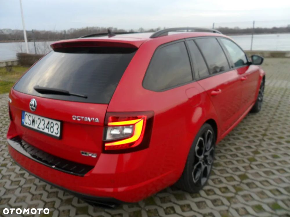 Skoda Octavia 2.0 TSI RS 245 DSG - 5