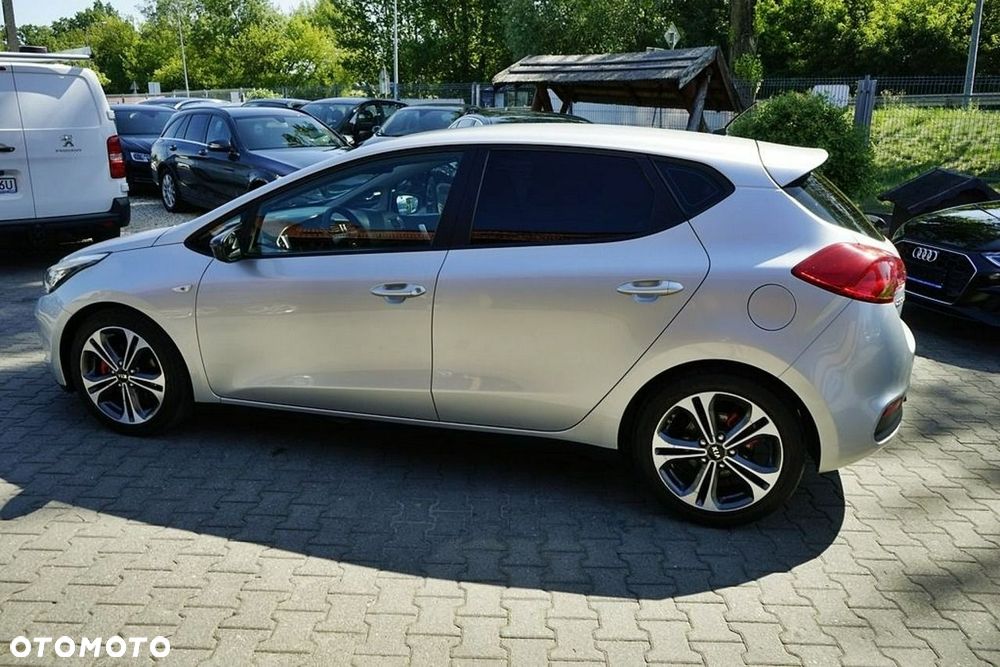 Kia Ceed - 5